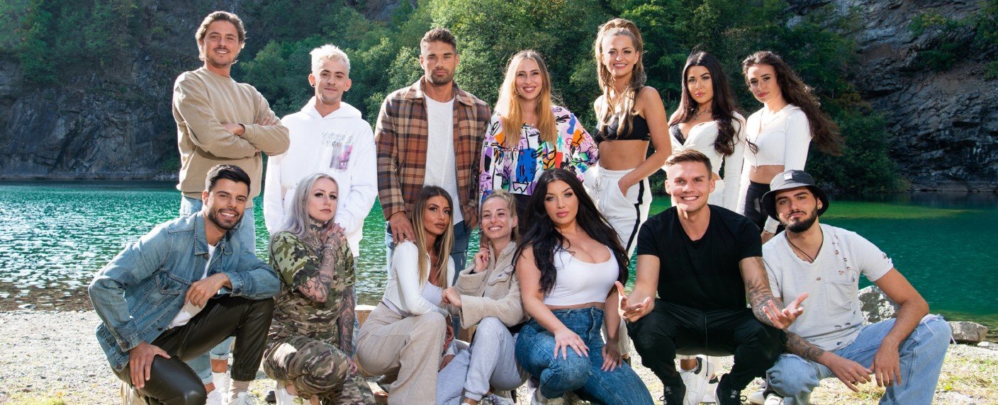 Altbekannte Sternchen müssen Glamping-Challenge überstehen