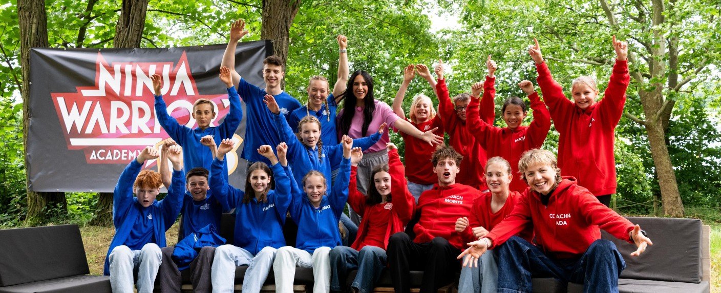 Junge Sporttalente stellen sich im Camp den "Ninja Warrior"-Parcours