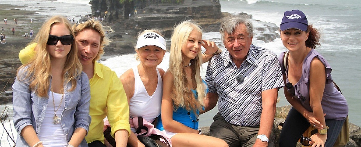 Bauriese Richard Lugner und seine Familie verstärken Personality-Aufgebot