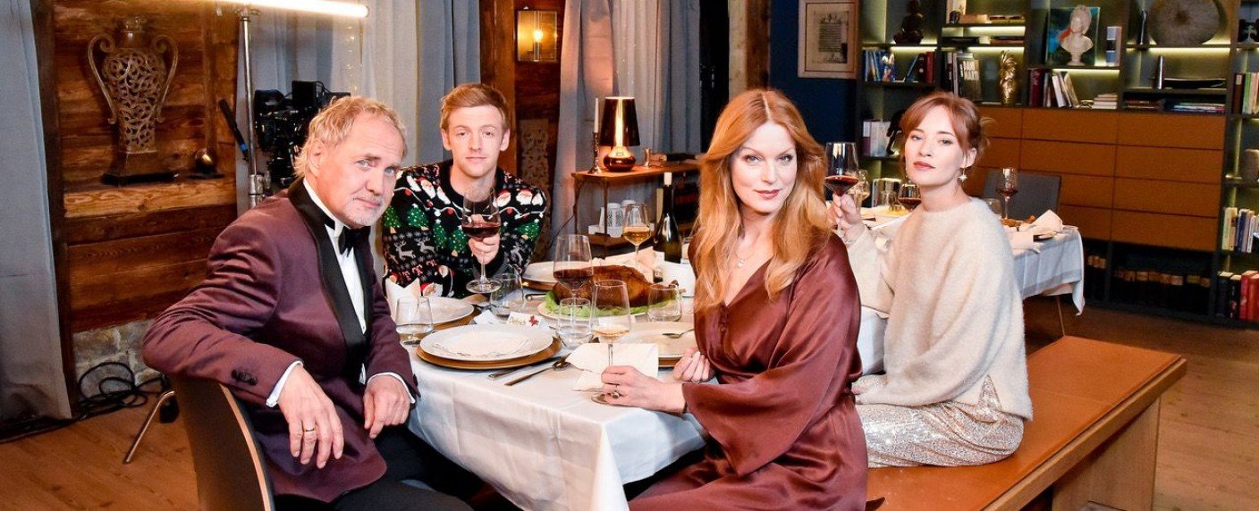 Auch Valerie Huber, Timur Bartels und Horst Janson im Cast