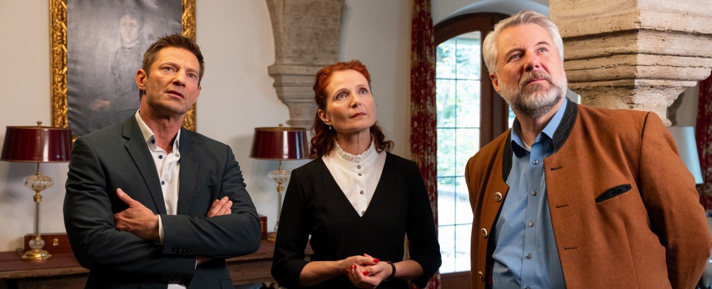 ZDF-Vorabendkrimis müssen für König Fußball Platz machen