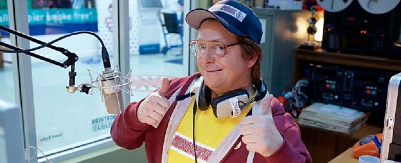 Comedian Tom Binns zeigt das Personal abseits der Ärzteschaft