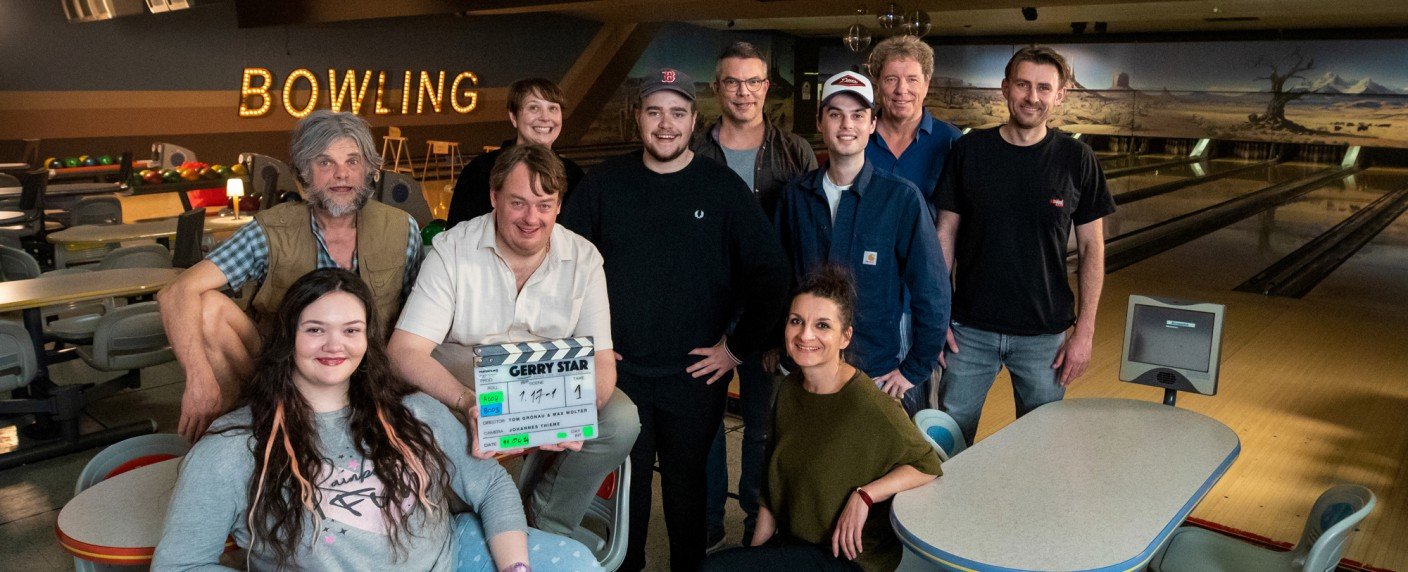 Sascha Nathan, Robert Stadlober und Lars Rudolph in Amazon-Serie dabei