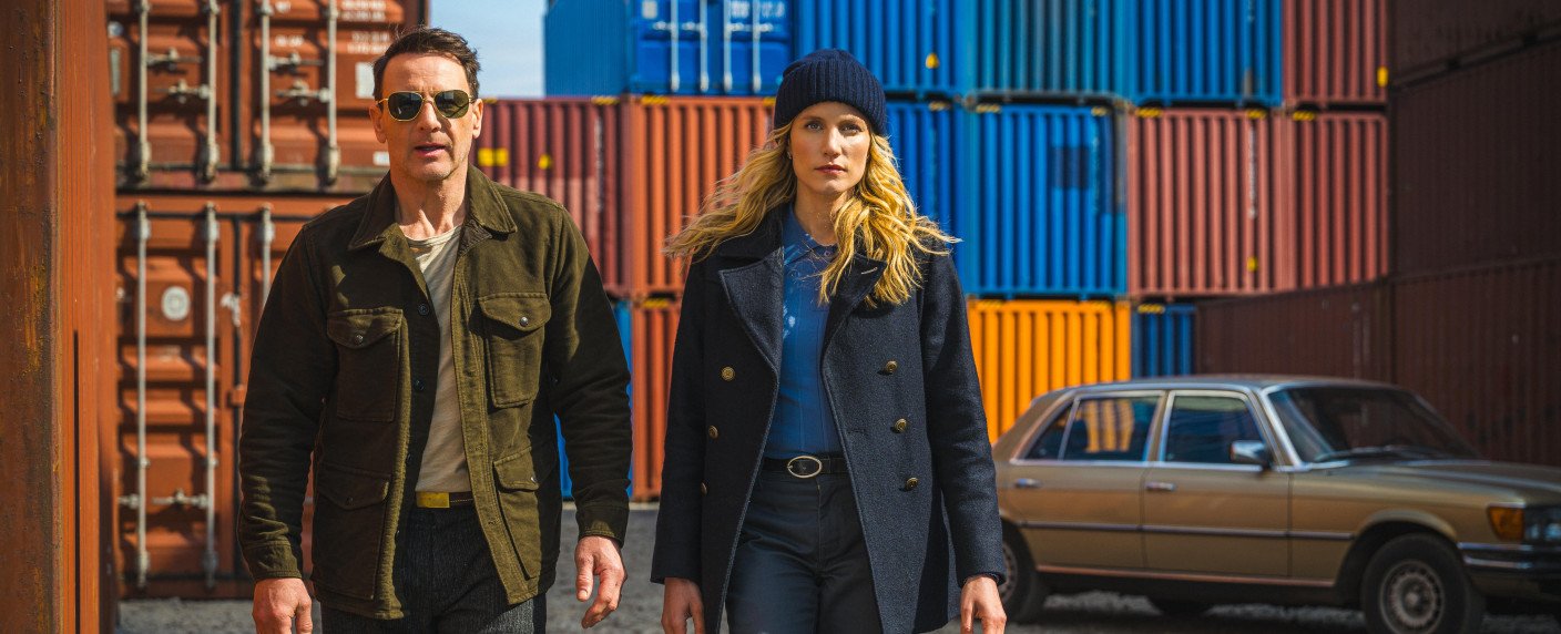 Hauptdarsteller schrieb auch am Drehbuch mit Hauptdarsteller schrieb auch am Drehbuch mit