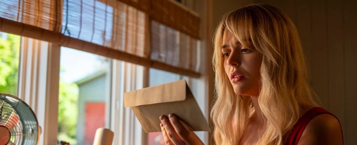 Reiche Teenagerin und engster Freundeskreis von Schatten eines rätselhaften Unfalls eingeholt