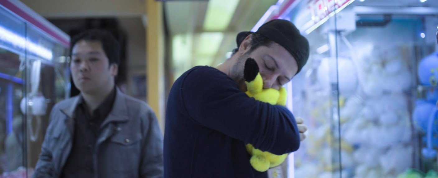 Schauspieler reist in vier Folgen um die Welt