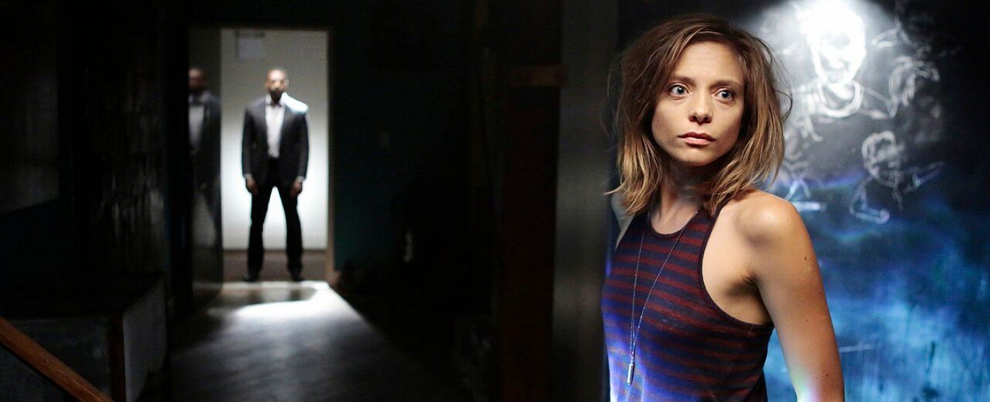 Gemeinsame Traumwelt verbindet drei Fremde