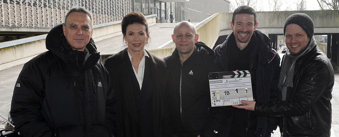 Sittengemälde zweier Familien