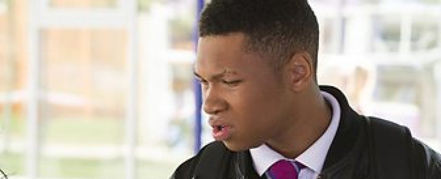 Brite spielt "neuen" DC-Superhelden