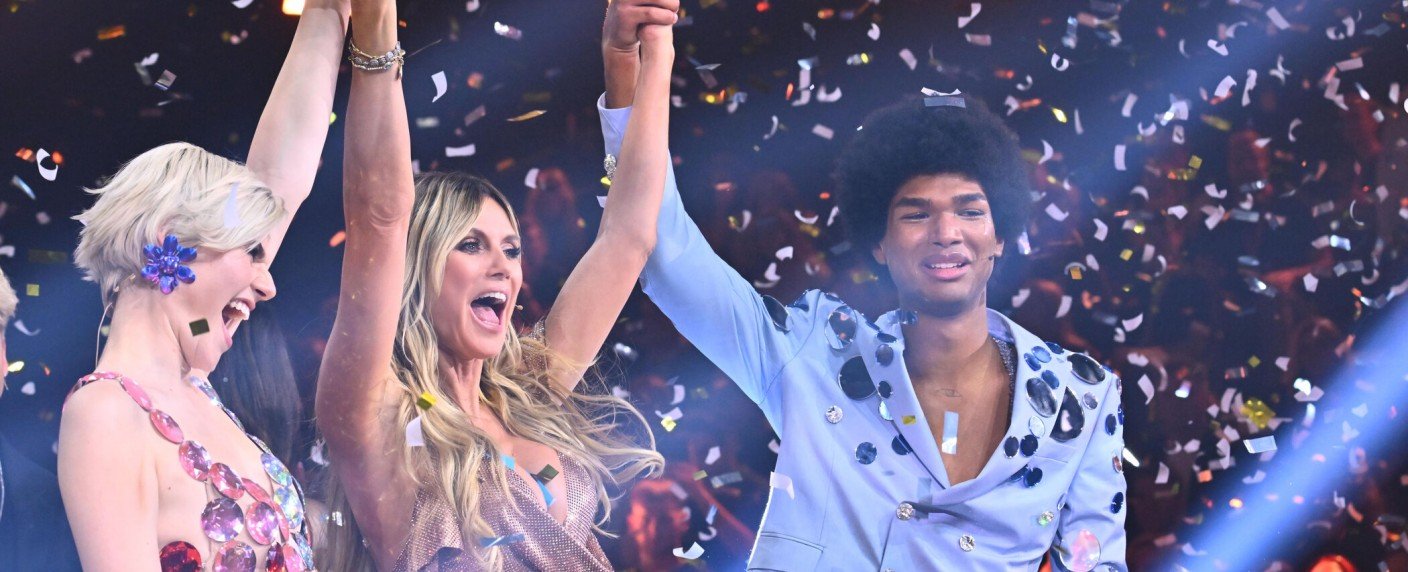 Alter "Bozen-Krimi" siegt insgesamt, "Hast Du Töne?" fällt auf neuen Tiefstwert