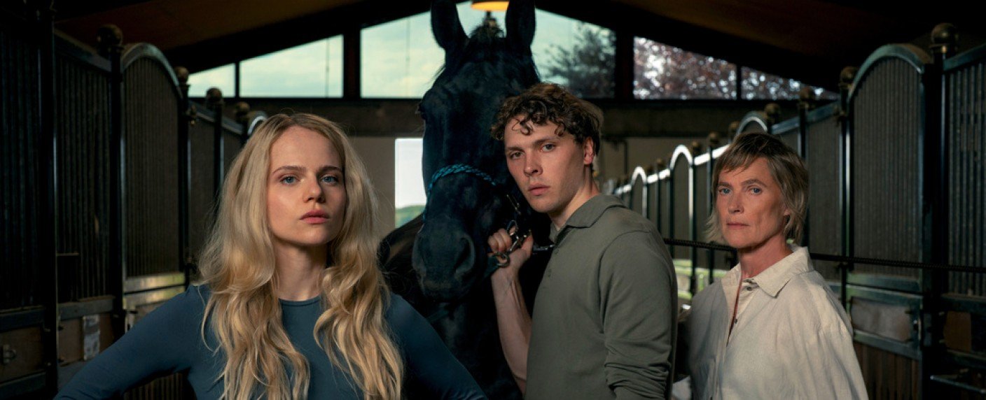 Drama entführt in die Welt des Reitsports