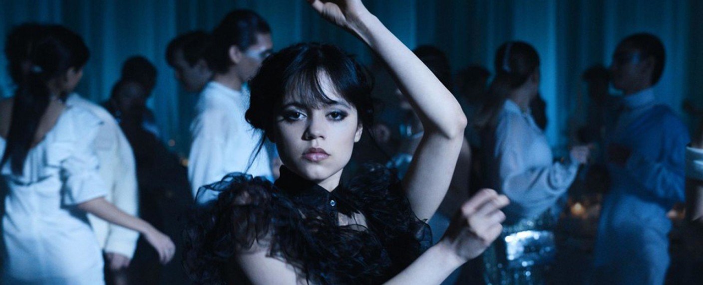 Frischer Trailer zeigt die ersten sechs Minuten der Auftaktfolge bei Netflix