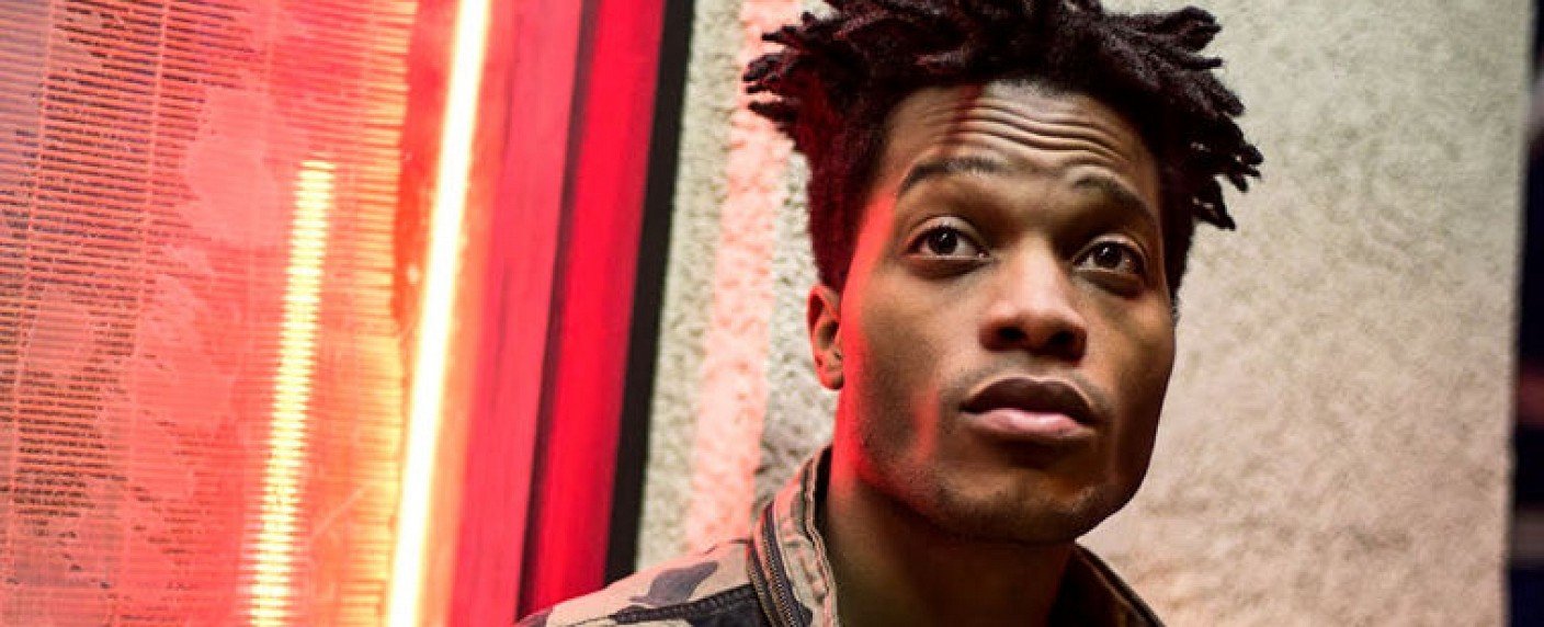 Comedian Jermaine Fowler verkauft Donuts in Chicago