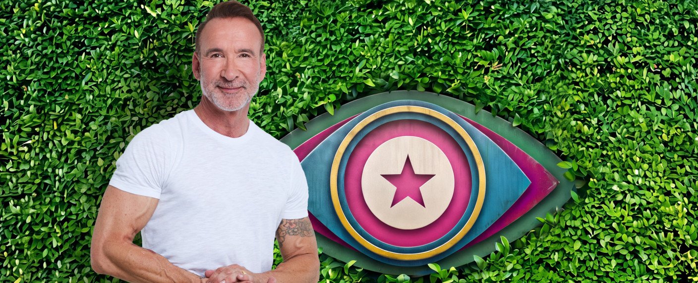 Jochen Bendel l&auml;dt zur sp&auml;tabendlichen L&auml;sterrunde im gro&szlig;en Studio