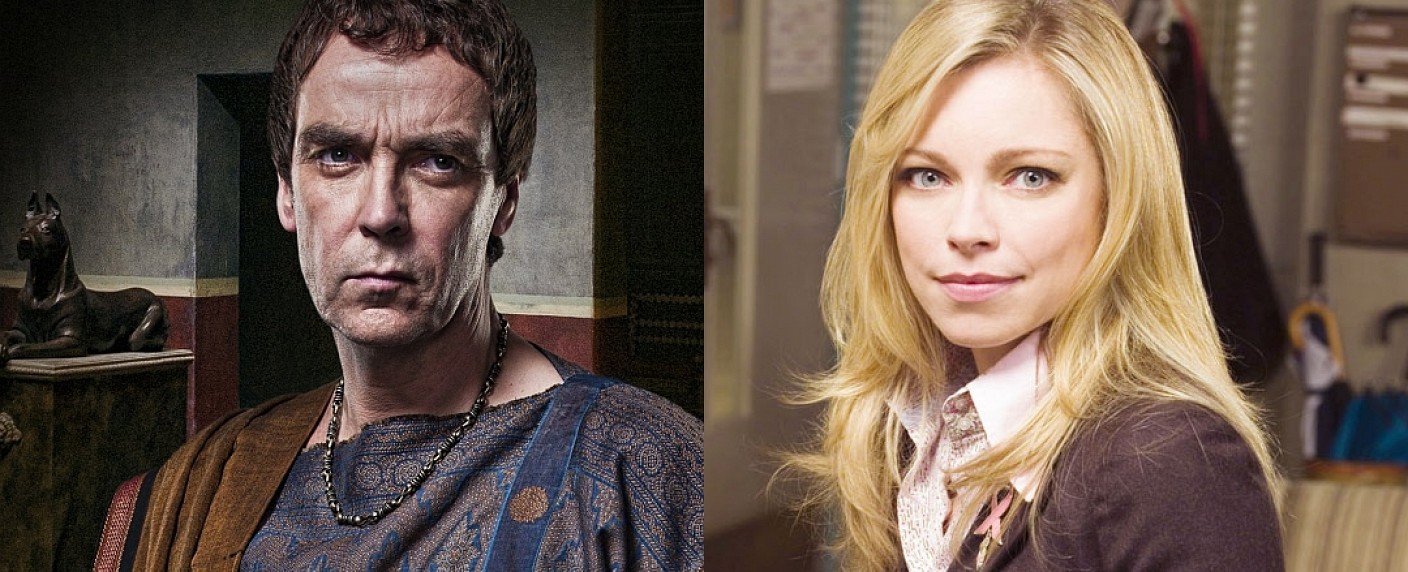 Frau spricht mit den Geistern ihres Mannes und ihres Liebhabers