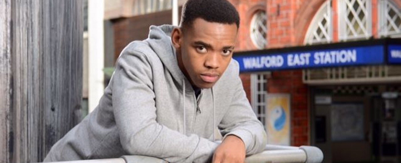 "EastEnders"-Veteran wird zum kybernetischen Superhelden