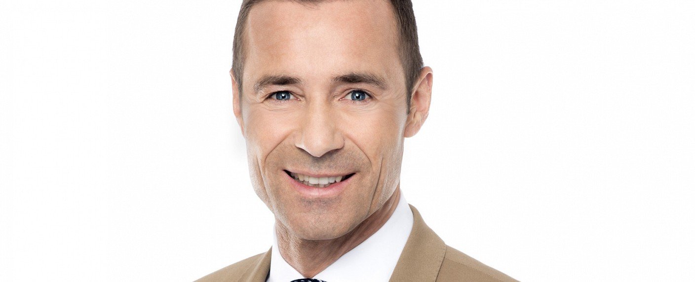 Entertainer bleibt Sendeanstalt treu