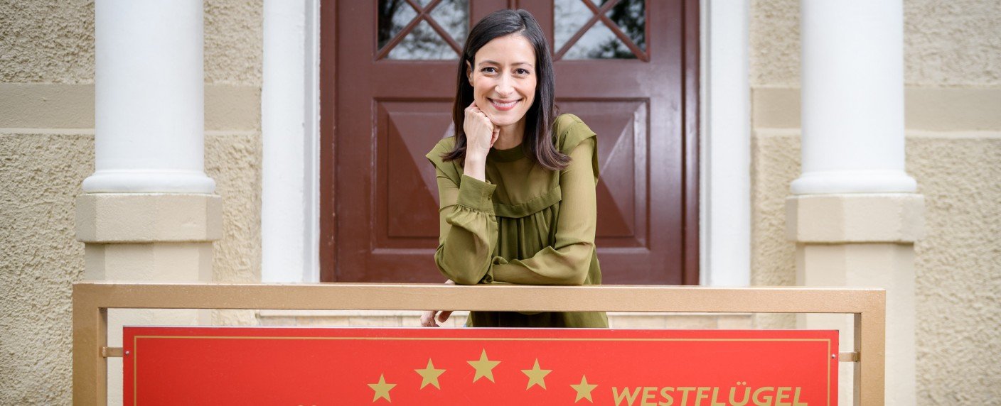 Heimliche Jugendliebe von Michael taucht am Fürstenhof auf