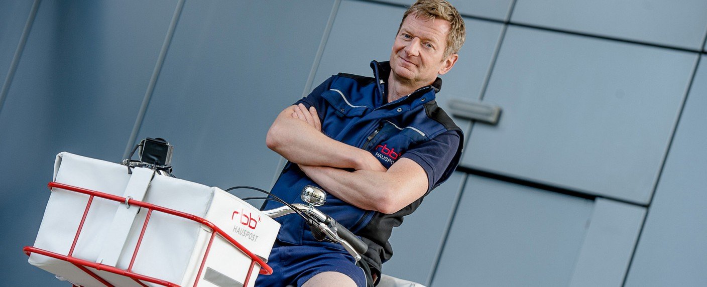 "Mit dem Postrad über die Alpen" wird im August zu sehen sein