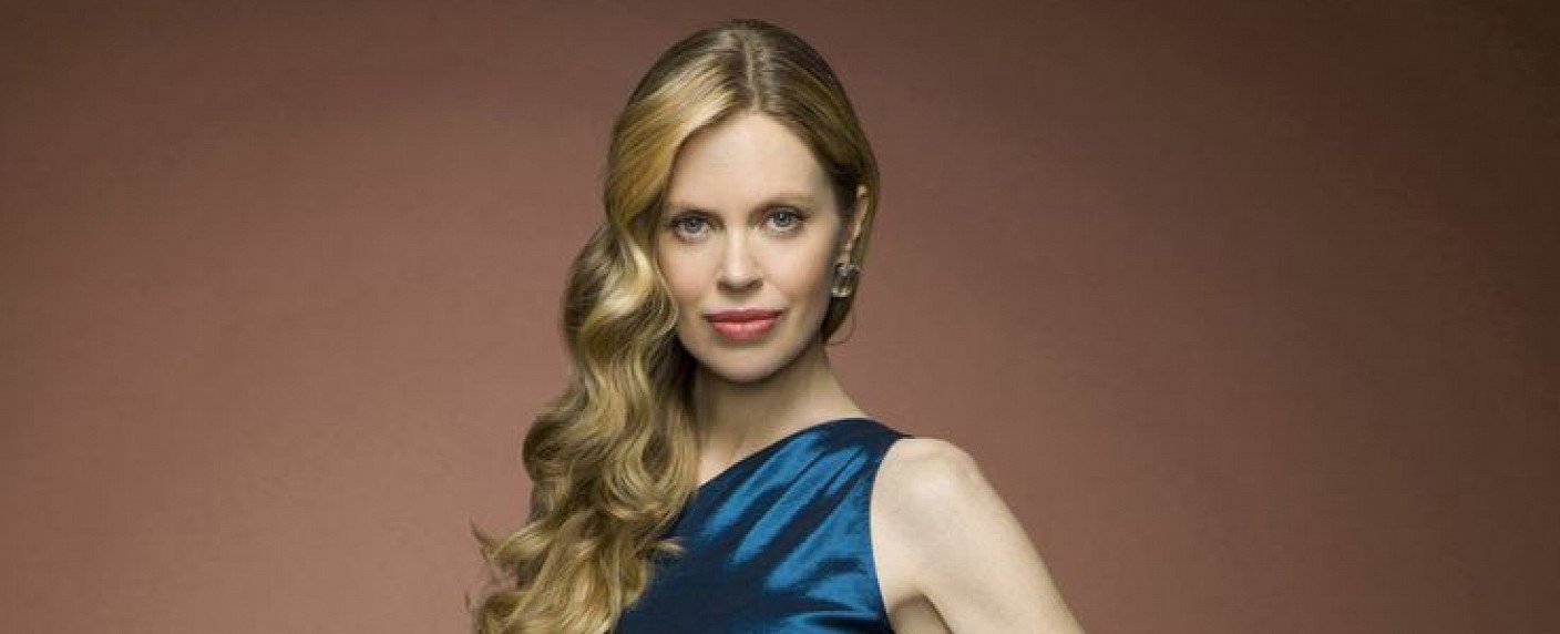 "True Blood"-Darstellerin porträtiert umtriebige Kunst-Professorin