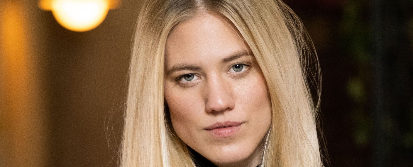 "Geheimnisse, Intrigen und Enthüllungen: all inclusive"