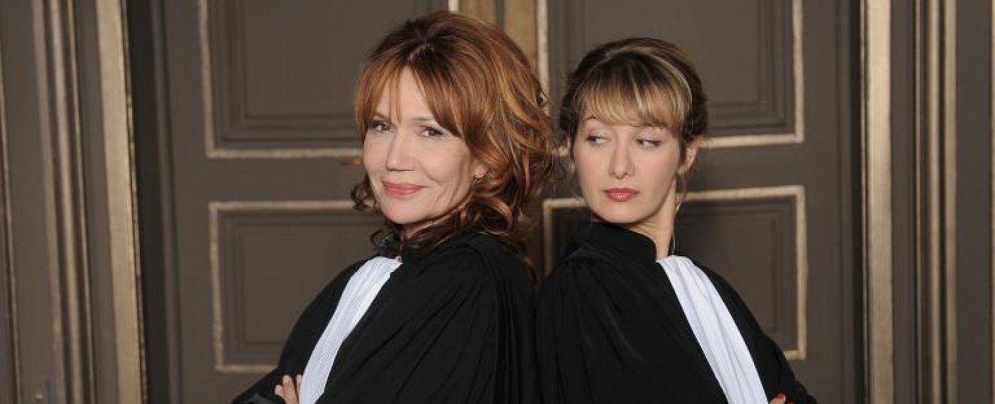 Ex-Frau und Witwe leiten gemeinsame Kanzlei