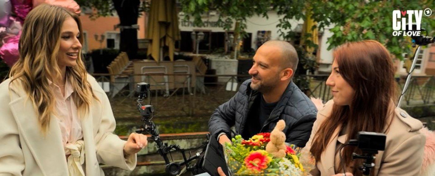 Partnersuche auf Rikscha-Tour in "City of Love"