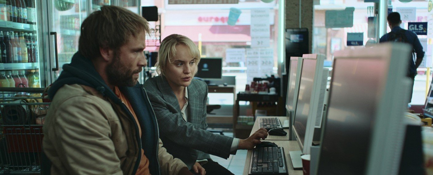 Neue Spuren in altem Mordfall führen zu tiefgreifender Verschwörung