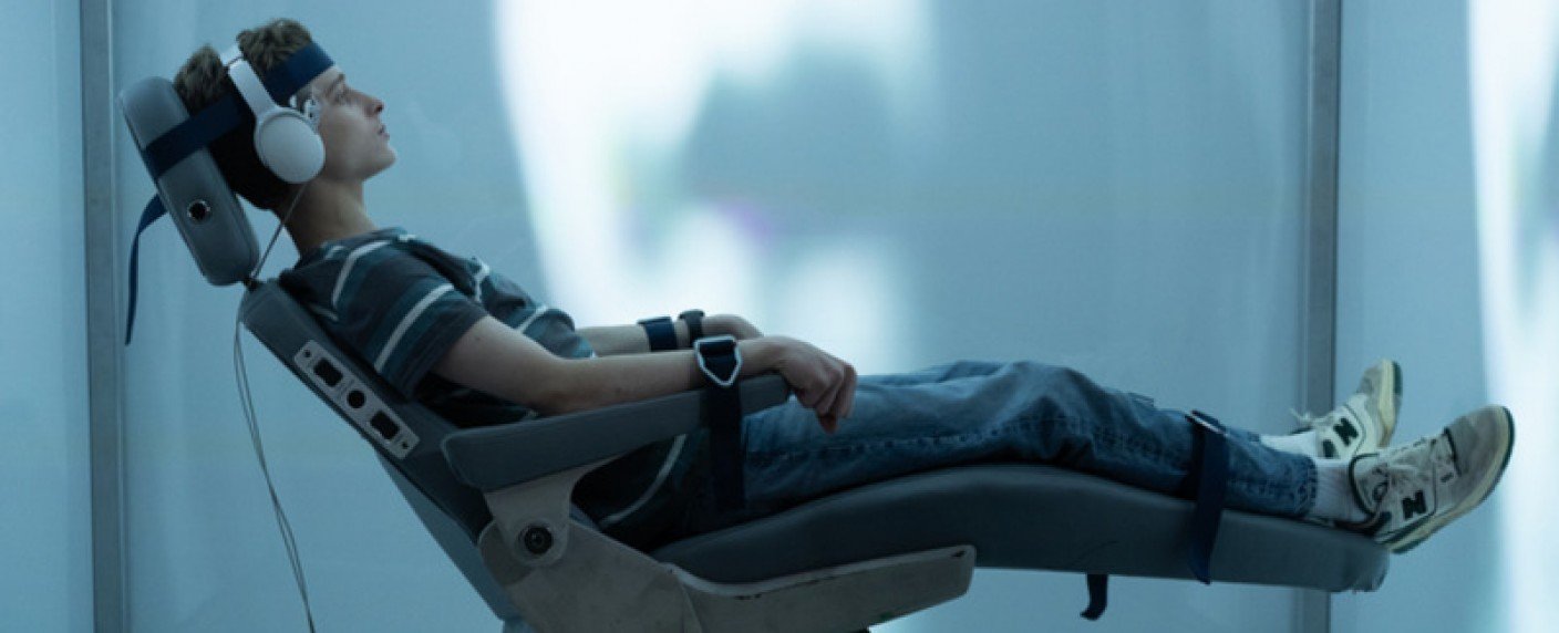 Junge Menschen mit &uuml;bernat&uuml;rlichen Kr&auml;ften werden in Forschungskomplex festgehalten