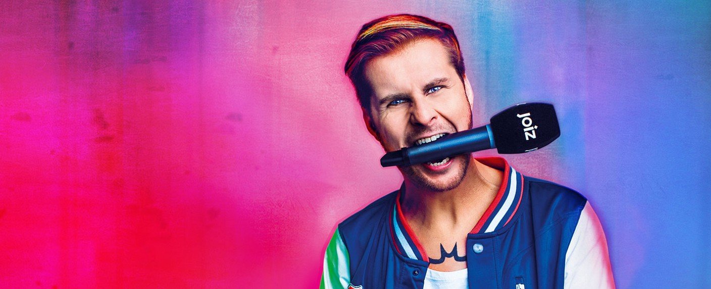 Sechs Stunden die Woche Clips von und mit Maurice Gajda