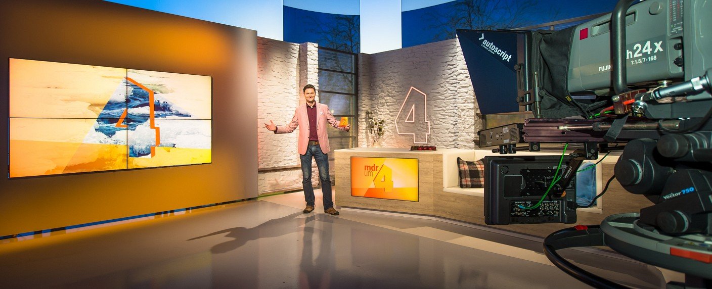 Neue Infoachse im Tagesprogramm