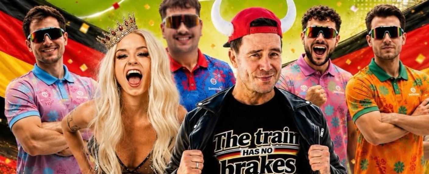 Mia Julia, Lorenz Büffel und Malle Anja präsentieren unerwarteten WM-Hit Mia Julia, Lorenz Büffel und Malle Anja präsentieren unerwarteten WM-Hit