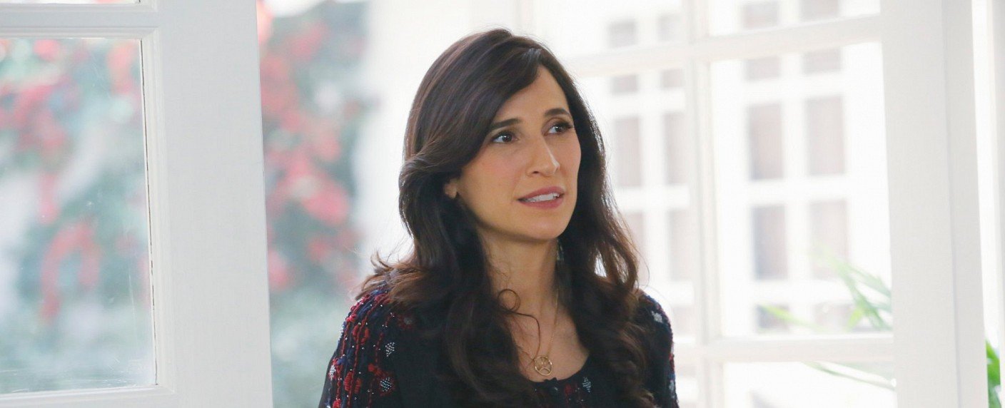 Außerdem Tara Lynne Barr als Tochter besetzt