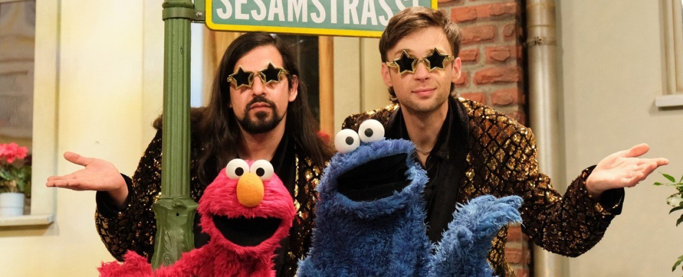 Dreharbeiten für neue Abenteuer mit Ernie, Bert und Elmo laufen