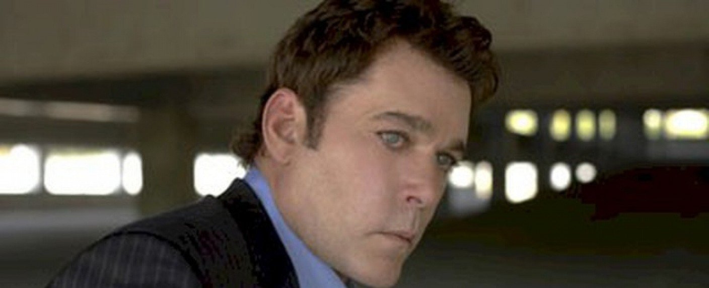 Auch Warren Kolbe und Vincent Laresca verpflichtet, Barry Levinson übernimmt Regie