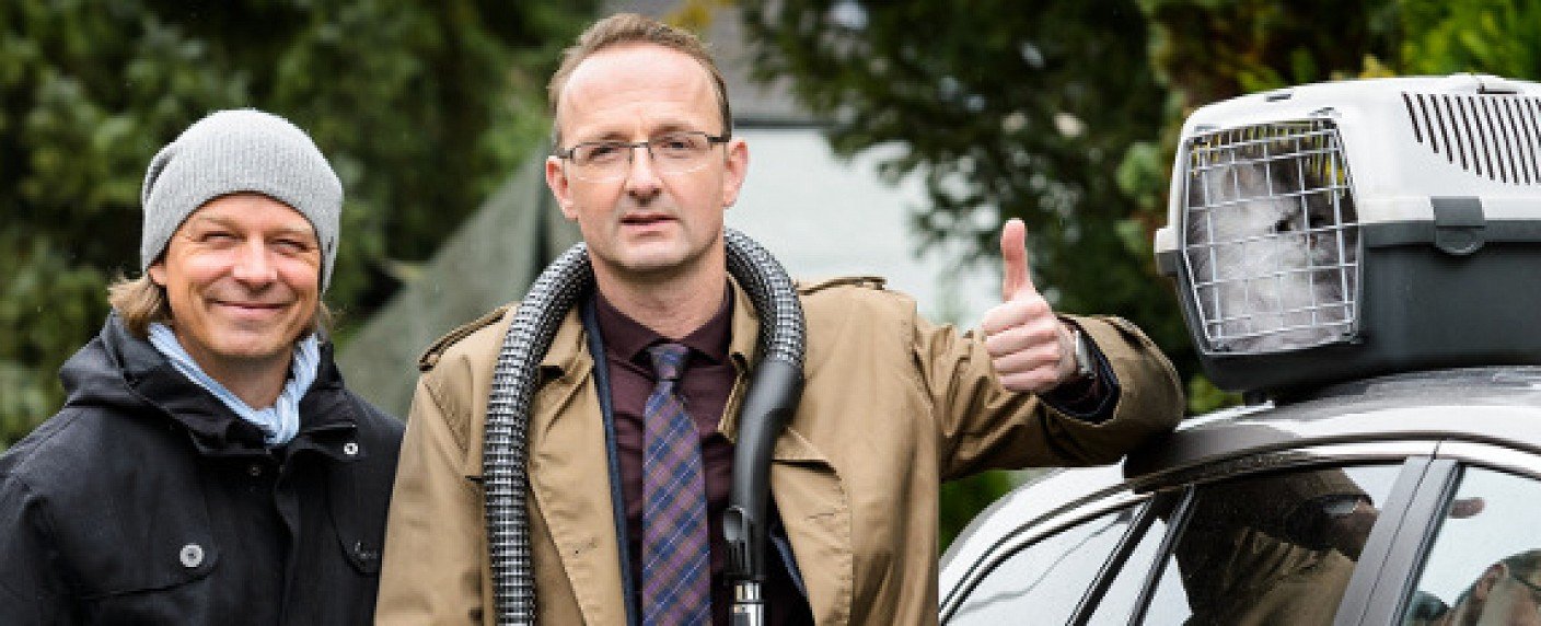 Skurrile Wohnzimmer-Situationen wie beim "Tatortreiniger"