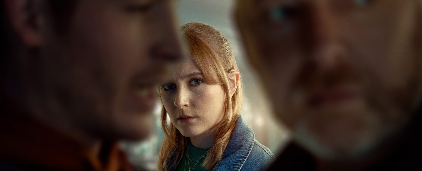 Gehörlose Frau hilft der britischen Polizei bei den Ermittlungen