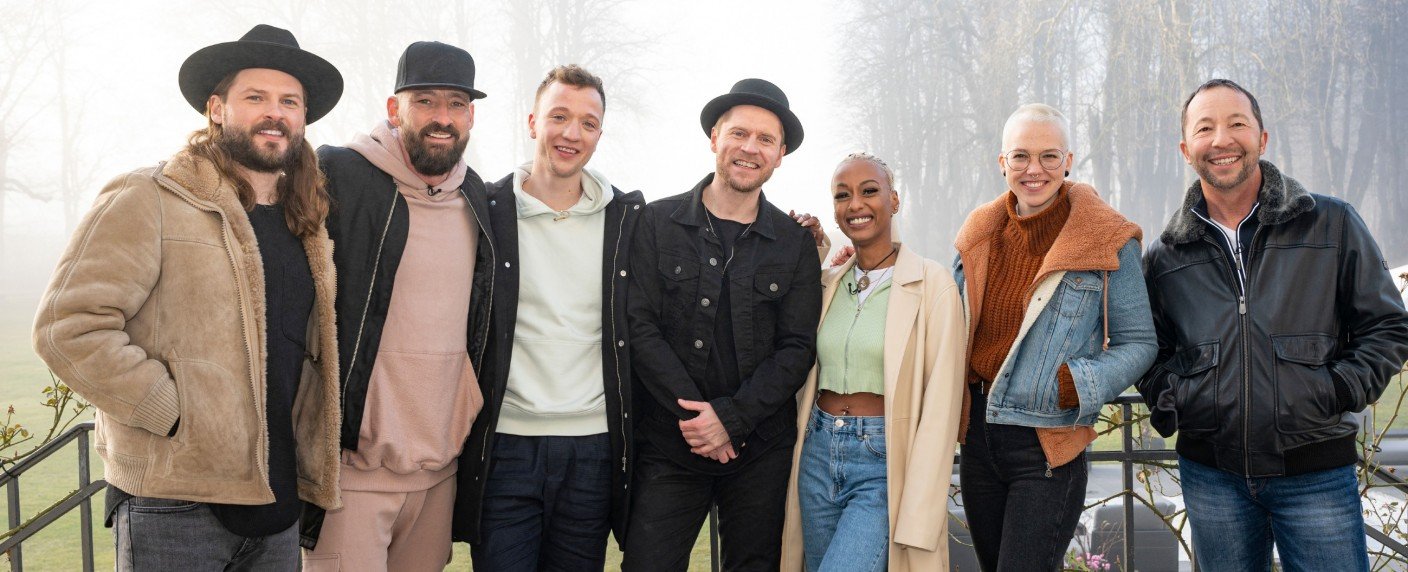 Gastgeber Johannes Oerding begrüßt seine Kollegen an der Ostsee