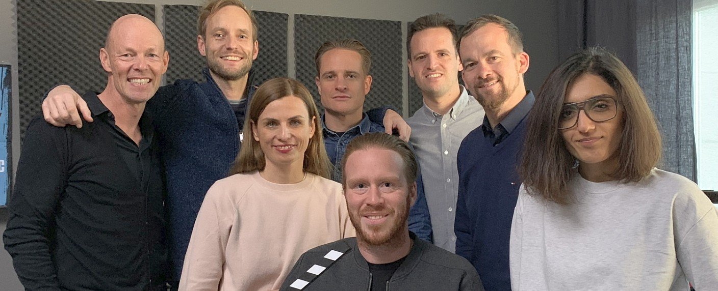 Musikproduzent kollidiert mit Verbrechern und Finanzwelt