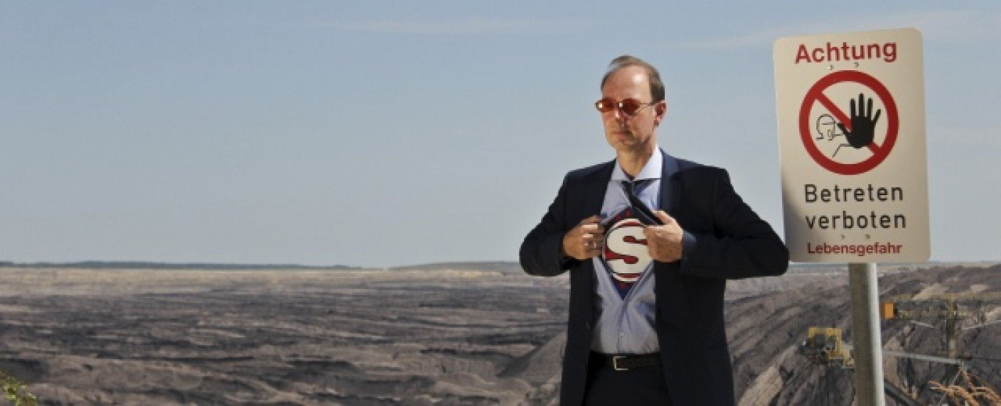 "Sonneborn rettet die Welt" und "Carospektive" ab Oktober