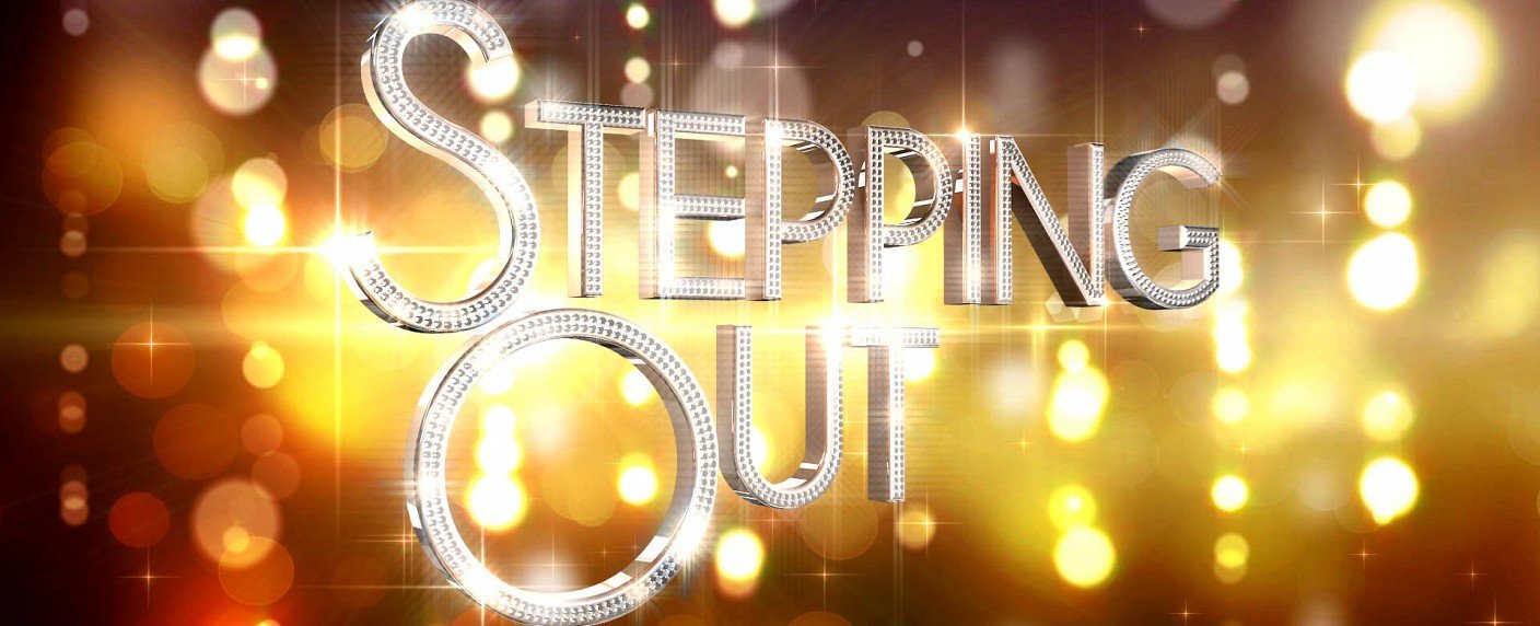 Promi-Paare treten in den Tanz-Wettstreit