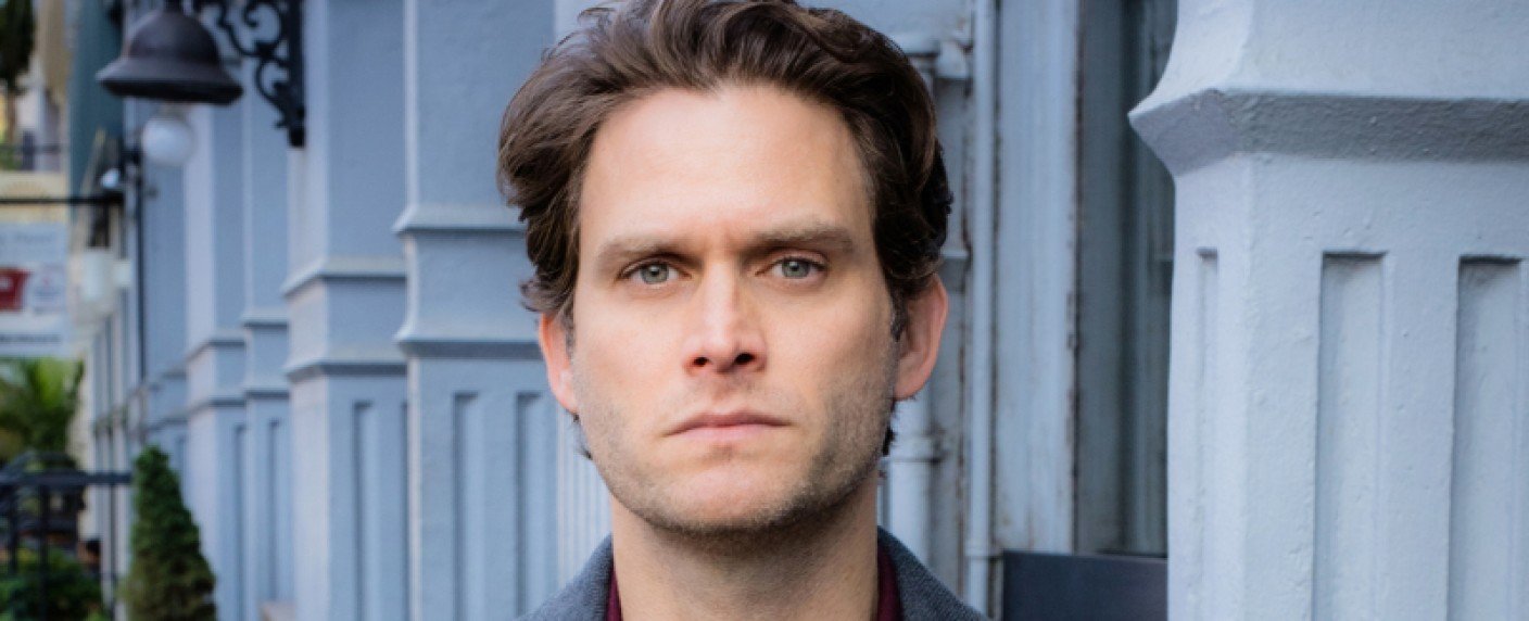 Steven Pasquale und Roslyn Ruff kommen als Unterstützung