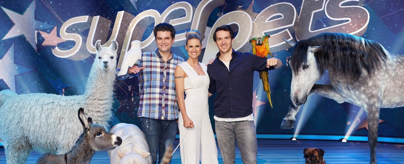 Wayne Carpendale führt durch die tierische Sendung