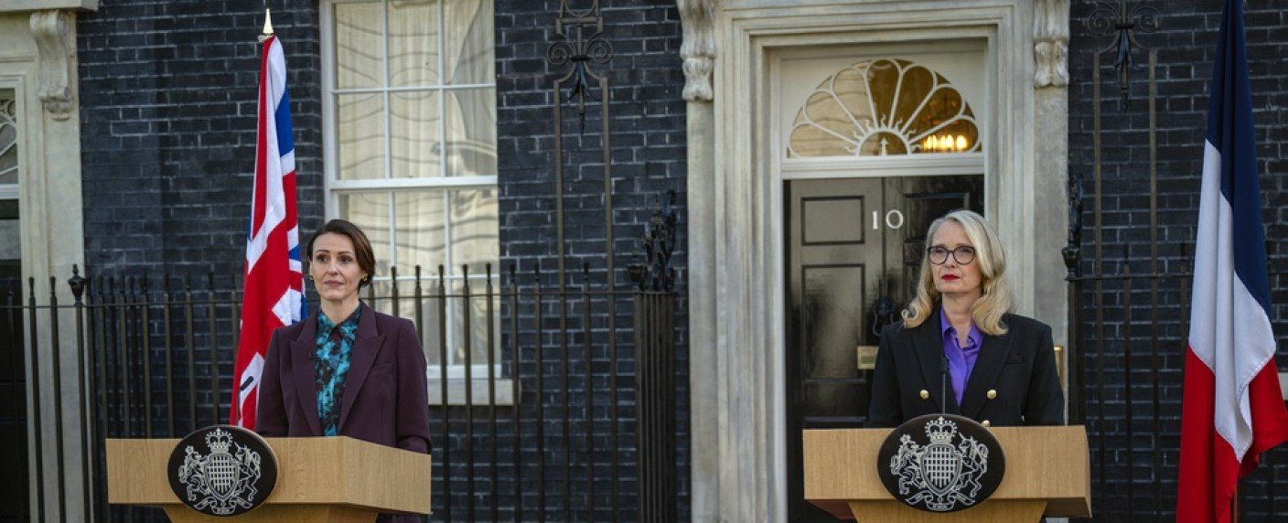 Zwei Regierungschefinnen geraten bei Staatsbesuch im August in Bedrängnis