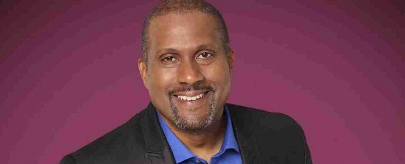 Studio setzt Buch von Tavis Smiley um