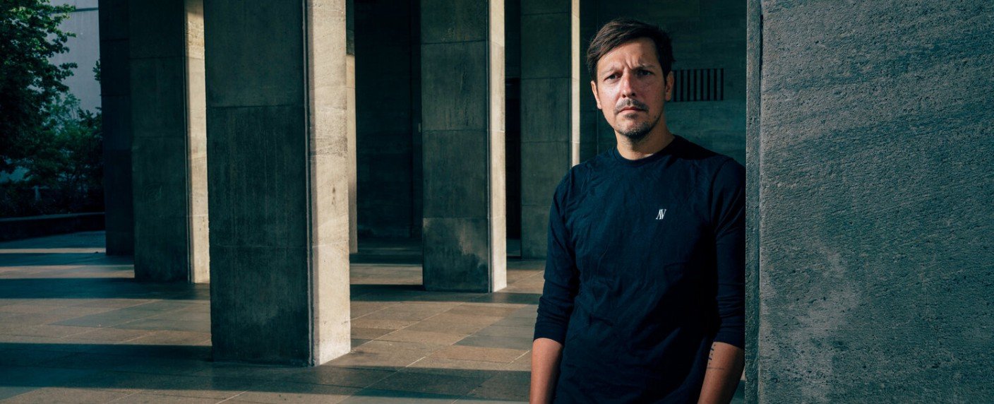 Journalist untersucht in der Primetime "Wie Hass unsere Gesellschaft spaltet"