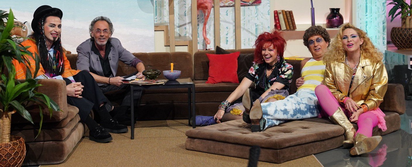 R&uuml;ckblick auf R&uuml;ckblickshows zum Start von "Was f&uuml;r ein Jahr!"