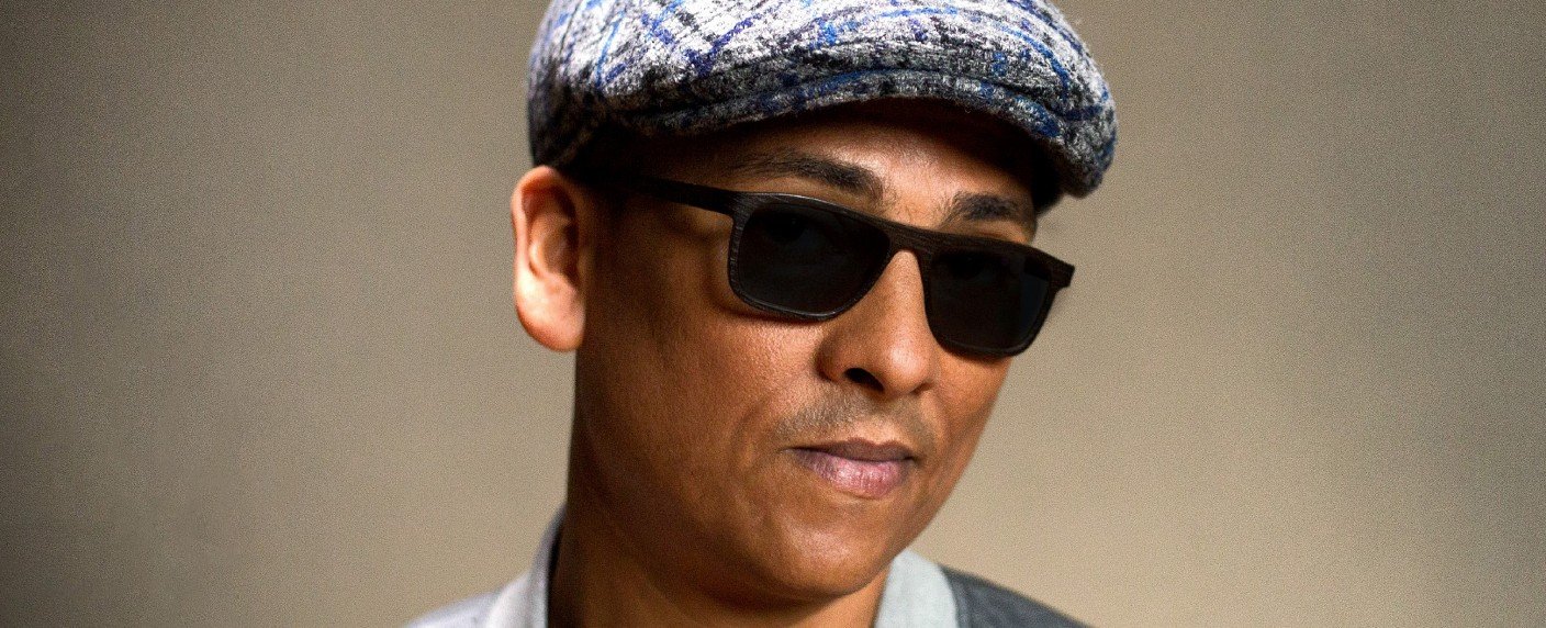 Sänger nimmt neben Bohlen und Lombardi Platz