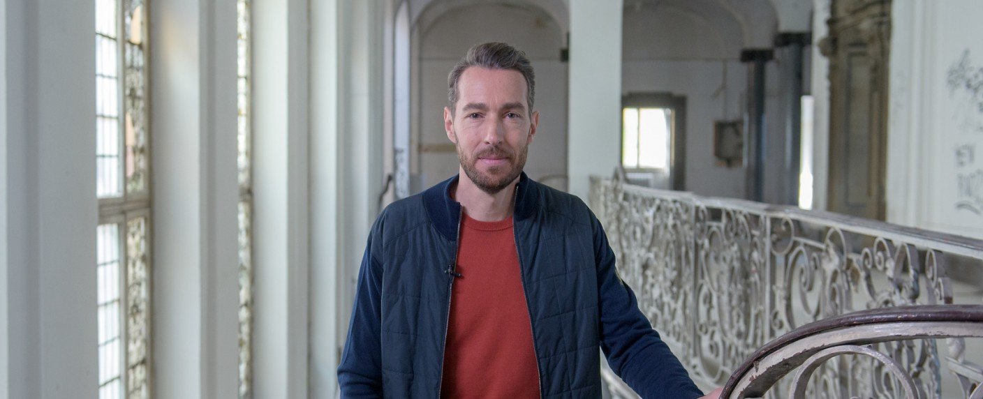 Sven Voss rollt spektakuläre Kriminalfälle neu auf