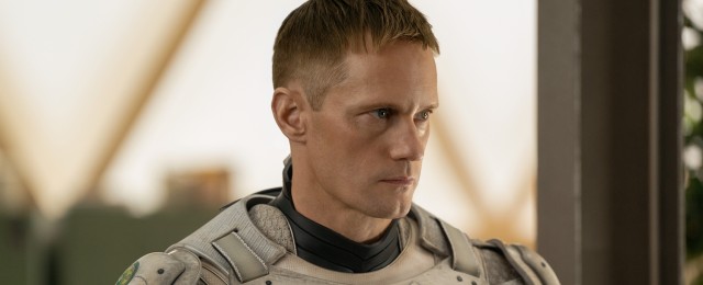 "The Murderbot Diaries": Starttermin und Trailer für Bestseller-Adaption mit Alexander Skarsgård